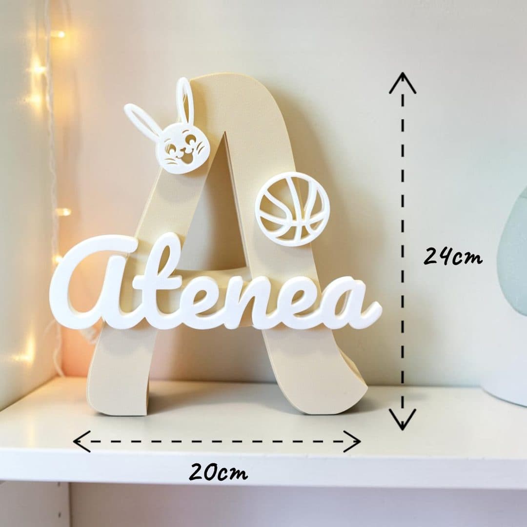 Letra decorativa con sus medidas anotadas